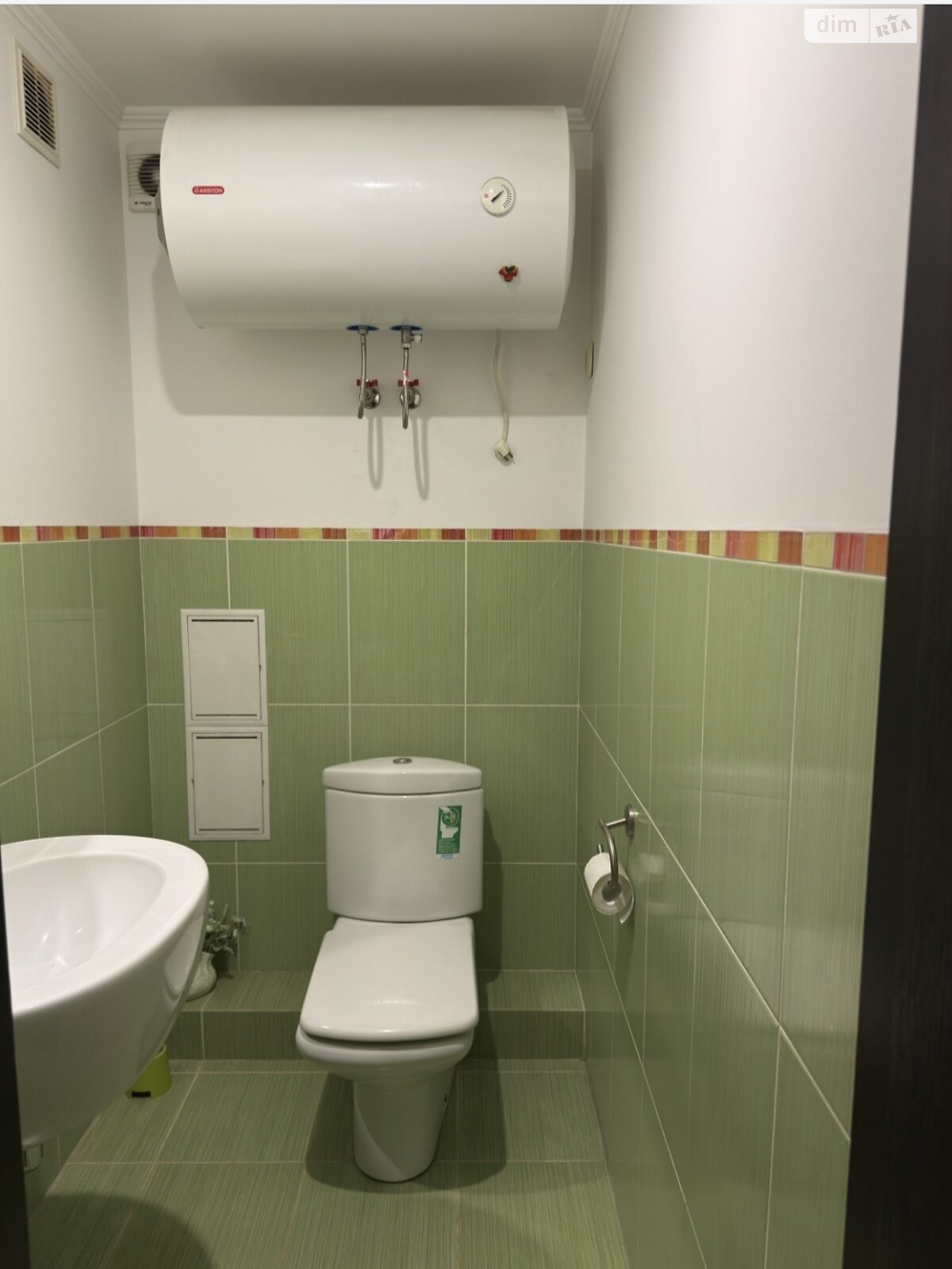 Продажа двухкомнатной квартиры в Киеве, на бул. Дарницкий 8, район Северно-Броварский Масив фото 1