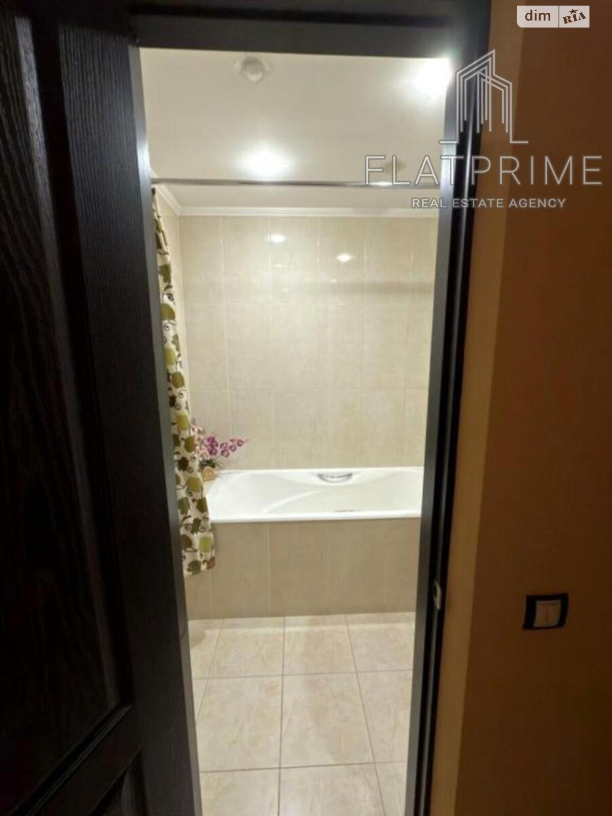 Продаж двокімнатної квартири в Києві, на бул. Дарницький 8, район Північно-Броварський Масив фото 1