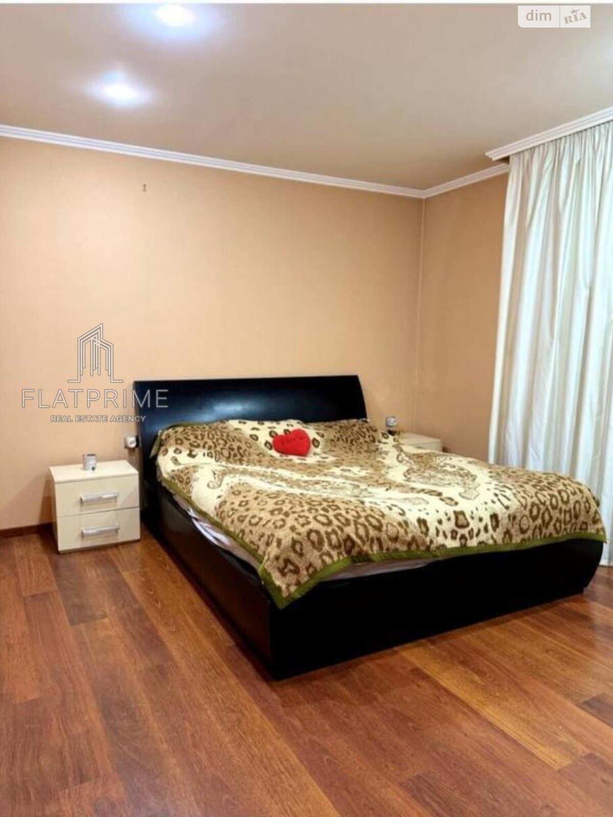 Продаж двокімнатної квартири в Києві, на бул. Дарницький 8, район Північно-Броварський Масив фото 1