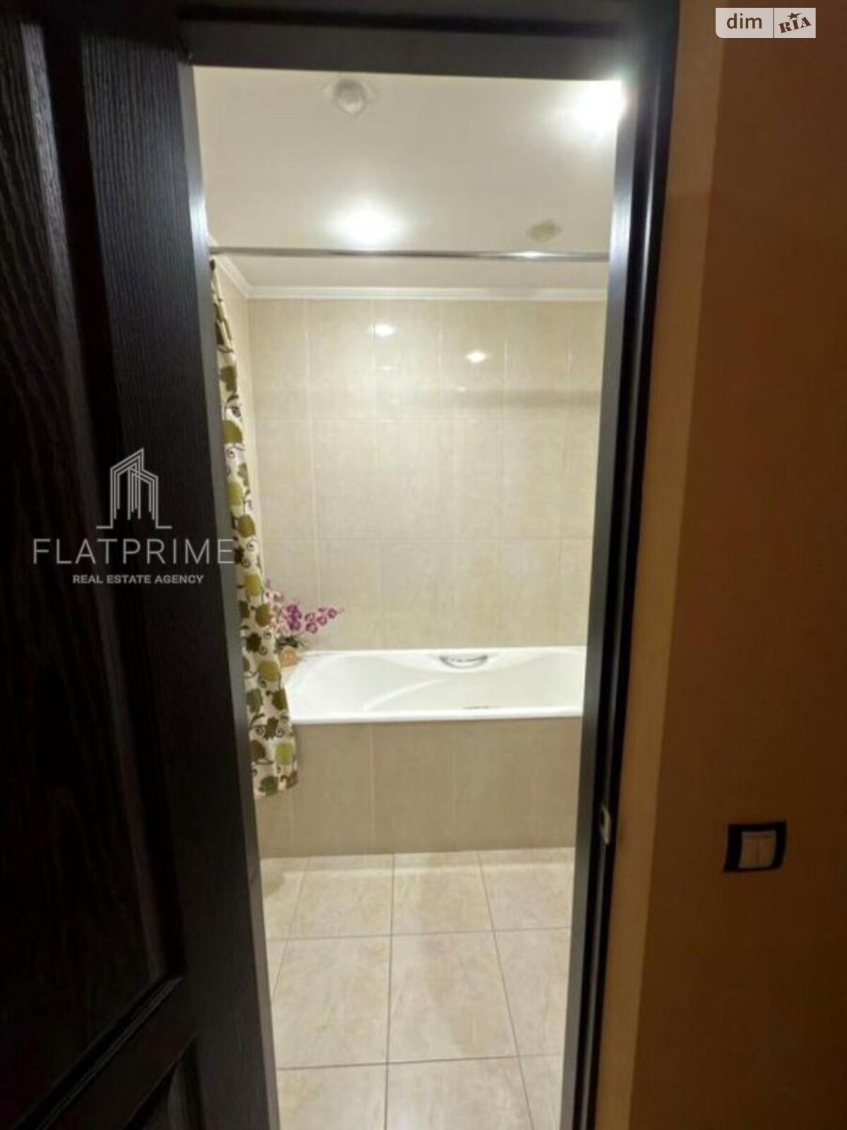 Продаж двокімнатної квартири в Києві, на бул. Дарницький 8, район Північно-Броварський Масив фото 1