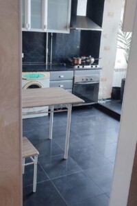 Продажа однокомнатной квартиры в Киеве, на ул. Энтузиастов 27, район Северно-Броварский Масив фото 2 Продажа однокомнатной квартиры в Киеве, на ул. Энтузиастов 27, район Северно-Броварский Масив фото 2