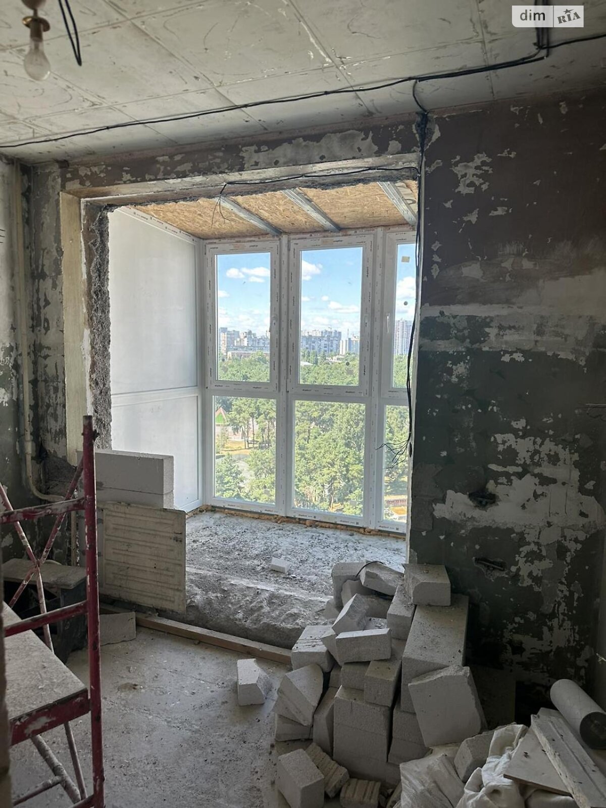 Продаж трикімнатної квартири в Києві, на вул. Генерала Жмаченка 12, район Північно-Броварський Масив фото 1 Продаж трикімнатної квартири в Києві, на вул. Генерала Жмаченка 12, район Північно-Броварський Масив фото 1