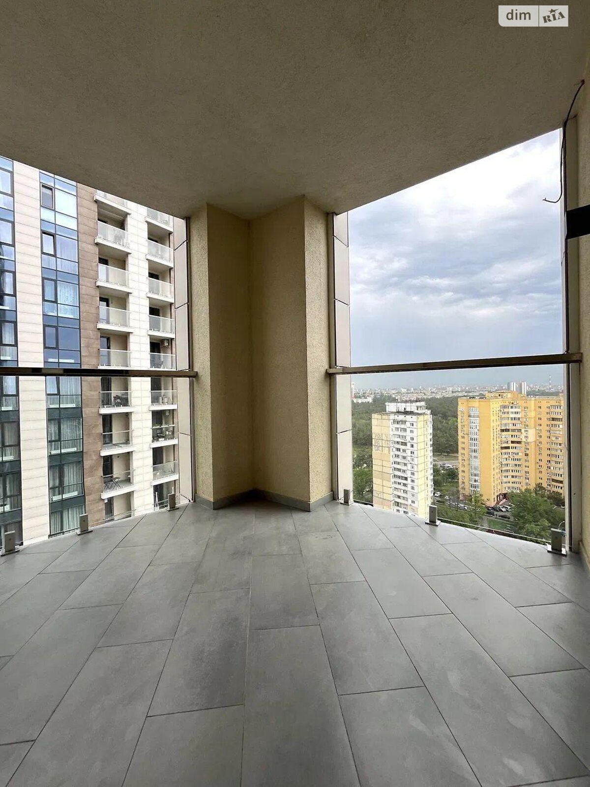 Продажа двухкомнатной квартиры в Киеве, на ул. Генерала Жмаченка 28Б, район Северно-Броварский Масив фото 1 Продажа двухкомнатной квартиры в Киеве, на ул. Генерала Жмаченка 28Б, район Северно-Броварский Масив фото 1
