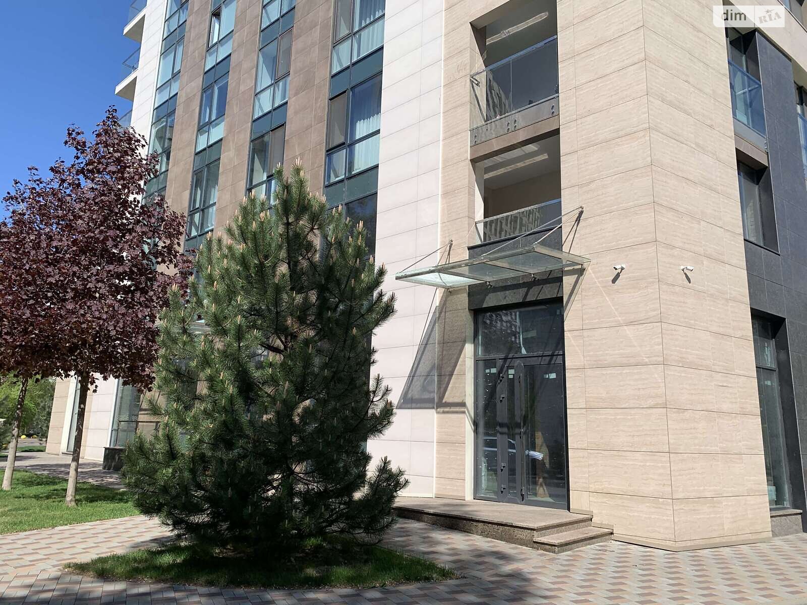 Продаж трикімнатної квартири в Києві, на вул. Князя Романа Мстиславича 28Б, район Північно-Броварський Масив фото 1 Продаж трикімнатної квартири в Києві, на вул. Князя Романа Мстиславича 28Б, район Північно-Броварський Масив фото 1