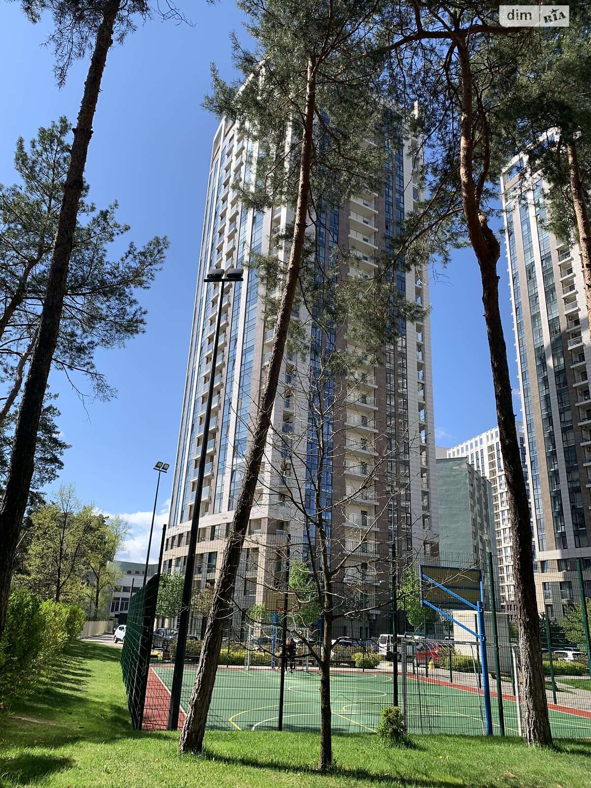 Продаж трикімнатної квартири в Києві, на вул. Князя Романа Мстиславича 28Б, район Північно-Броварський Масив фото 1 Продаж трикімнатної квартири в Києві, на вул. Князя Романа Мстиславича 28Б, район Північно-Броварський Масив фото 1
