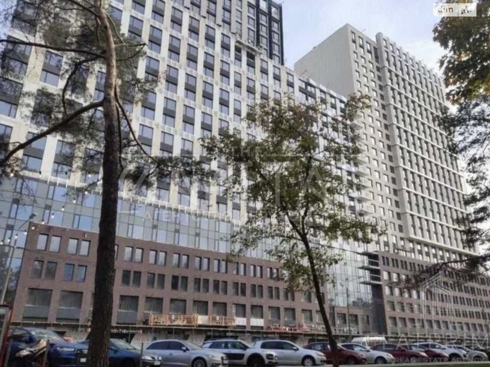Продаж трикімнатної квартири в Києві, на вул. Князя Романа Мстиславича 26, район Північно-Броварський Масив фото 1 Продаж трикімнатної квартири в Києві, на вул. Князя Романа Мстиславича 26, район Північно-Броварський Масив фото 1