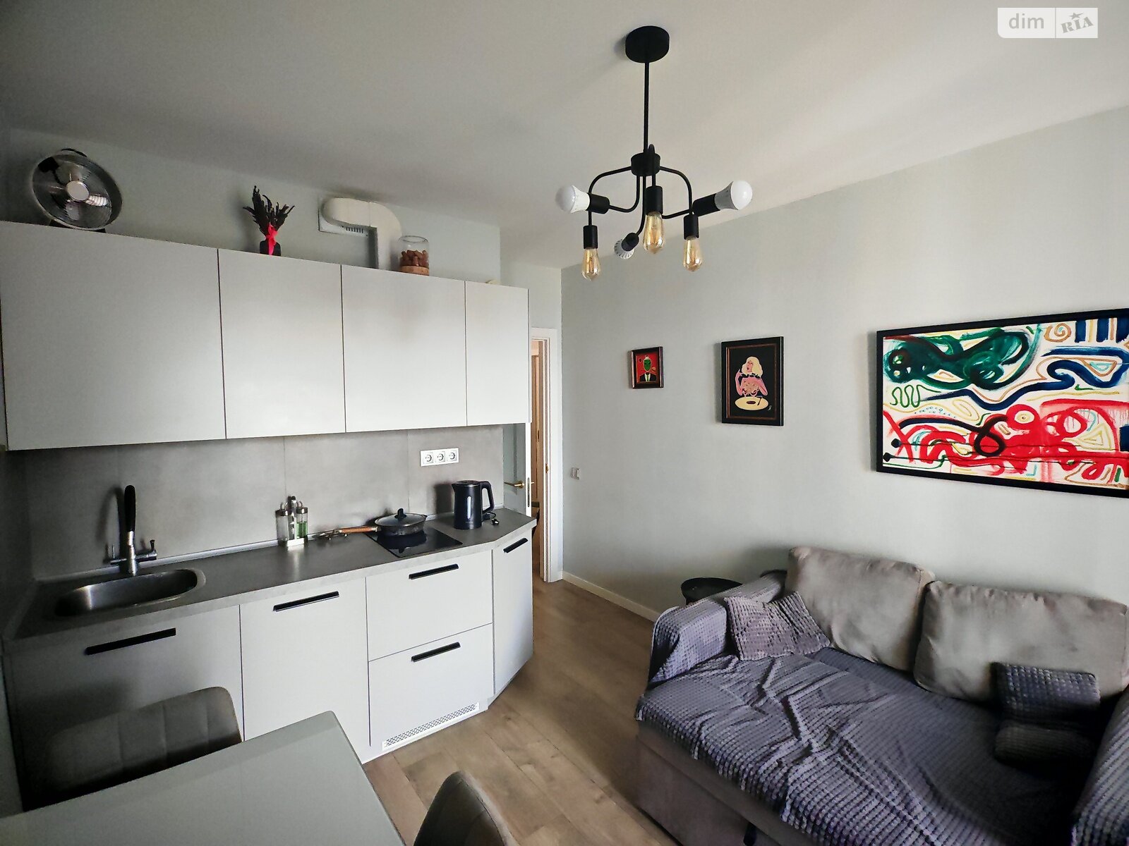 Продаж двокімнатної квартири в Києві, на вул. Князя Романа Мстиславича 28Б, район Північно-Броварський Масив фото 1 Продаж двокімнатної квартири в Києві, на вул. Князя Романа Мстиславича 28Б, район Північно-Броварський Масив фото 1