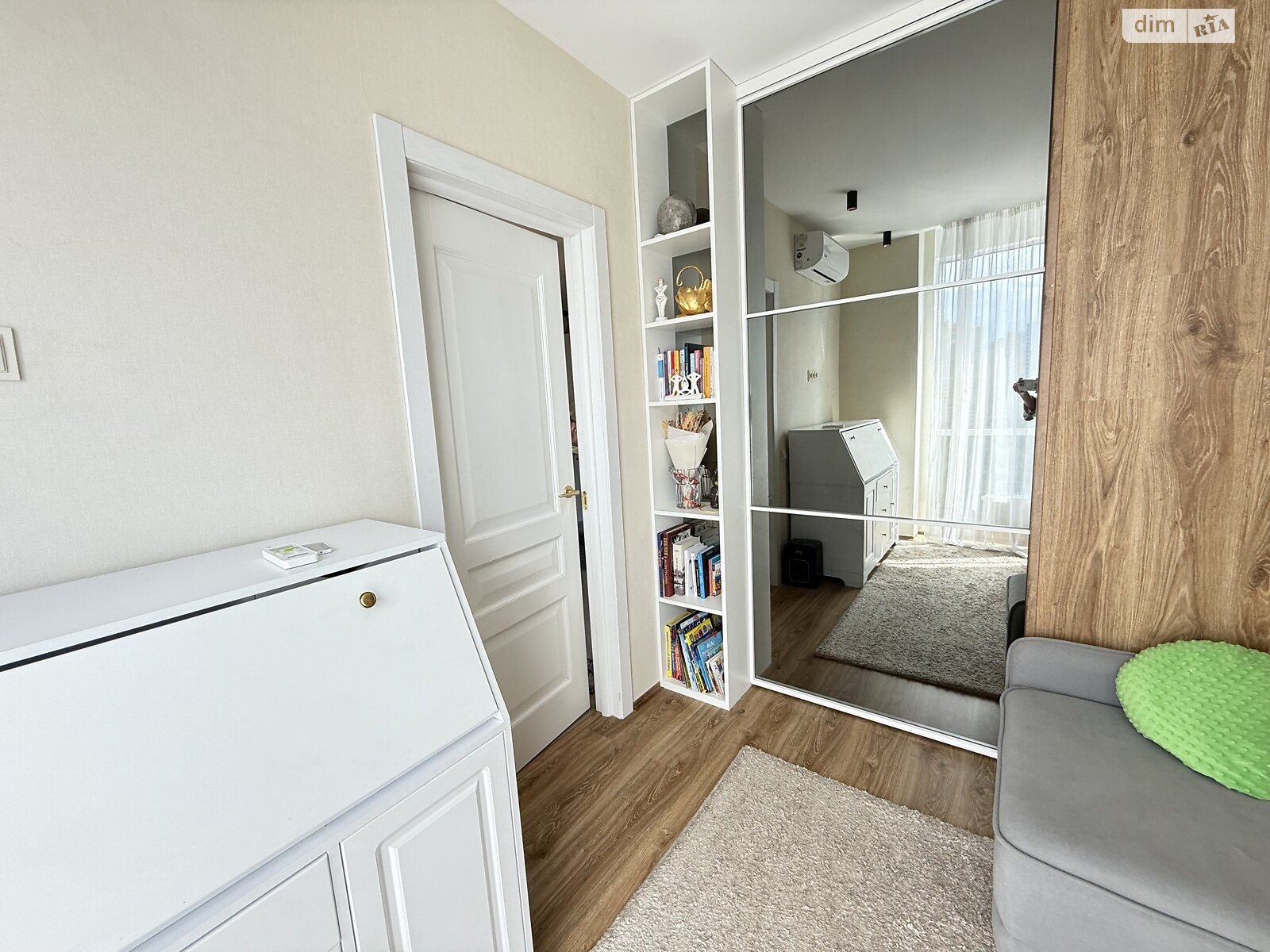 Продаж двокімнатної квартири в Києві, на вул. Князя Романа Мстиславича 28Б, район Північно-Броварський Масив фото 1 Продаж двокімнатної квартири в Києві, на вул. Князя Романа Мстиславича 28Б, район Північно-Броварський Масив фото 1