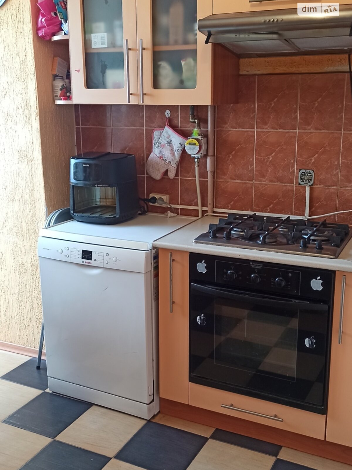 Продажа трехкомнатной квартиры в Киеве, на ул. Князя Романа Мстиславича 18, район Северно-Броварский Масив фото 1