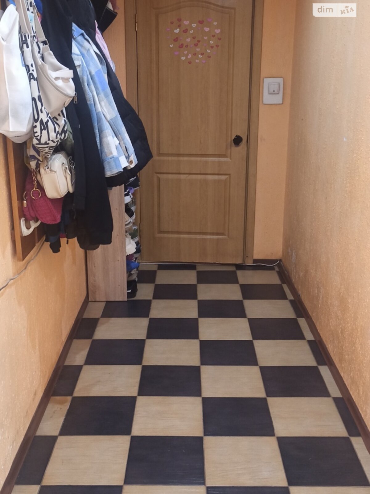 Продажа трехкомнатной квартиры в Киеве, на ул. Князя Романа Мстиславича 18, район Северно-Броварский Масив фото 1