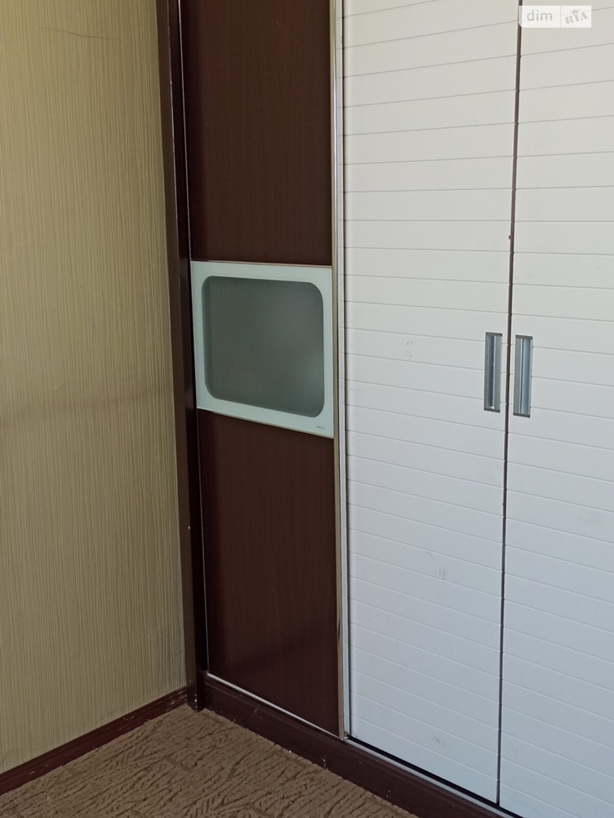 Продажа трехкомнатной квартиры в Киеве, на ул. Князя Романа Мстиславича 18, район Северно-Броварский Масив фото 1