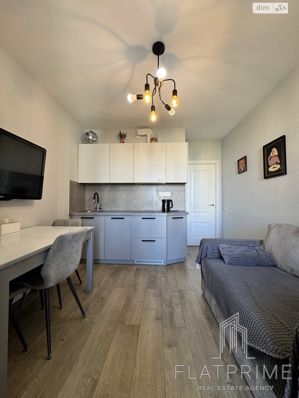 Продаж однокімнатної квартири в Києві, на вул. Князя Романа Мстиславича, кв. 347, район Північно-Броварський Масив фото 1 Продаж однокімнатної квартири в Києві, на вул. Князя Романа Мстиславича, кв. 347, район Північно-Броварський Масив фото 1