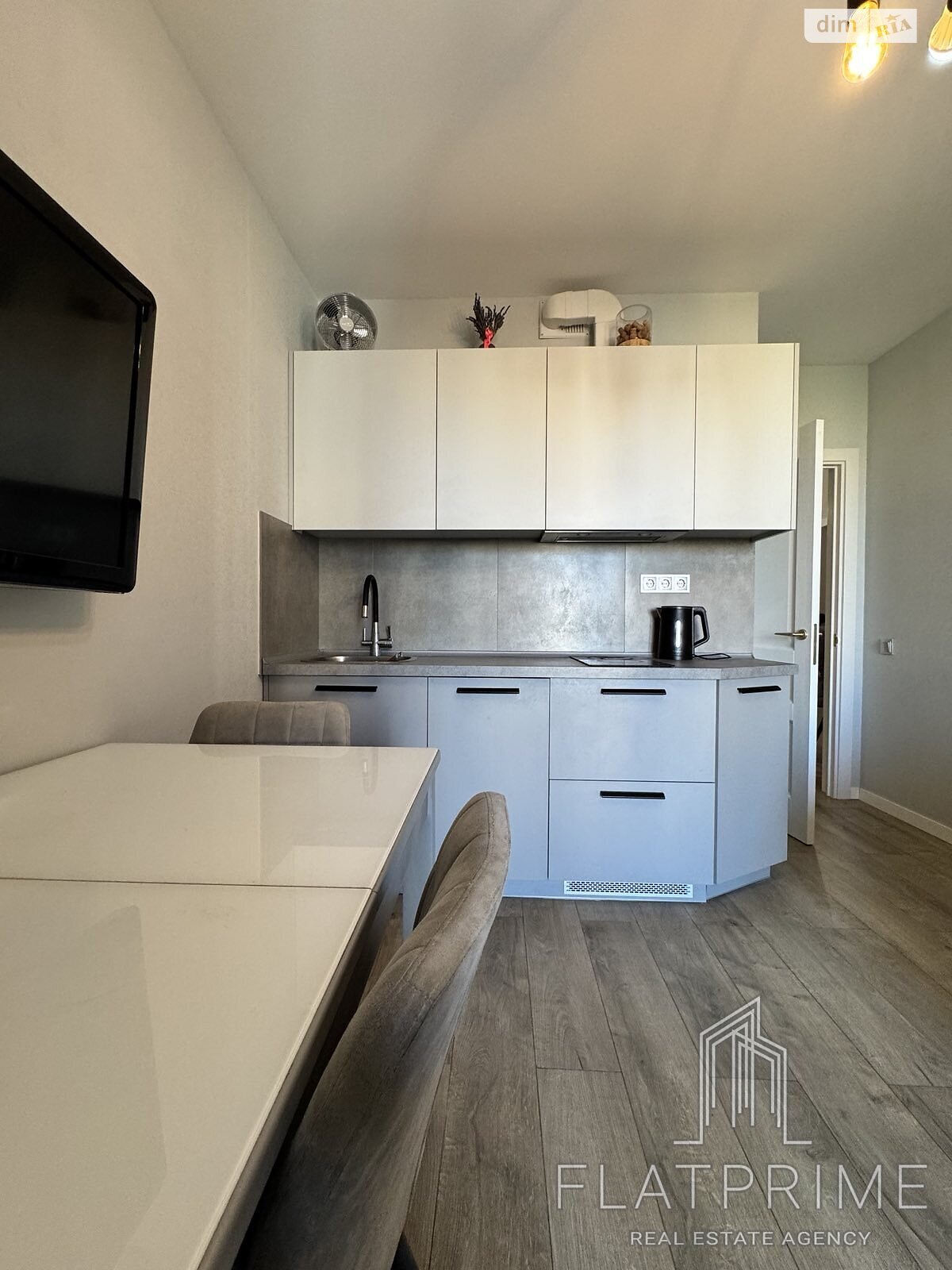 Продаж однокімнатної квартири в Києві, на вул. Князя Романа Мстиславича, кв. 347, район Північно-Броварський Масив фото 1 Продаж однокімнатної квартири в Києві, на вул. Князя Романа Мстиславича, кв. 347, район Північно-Броварський Масив фото 1