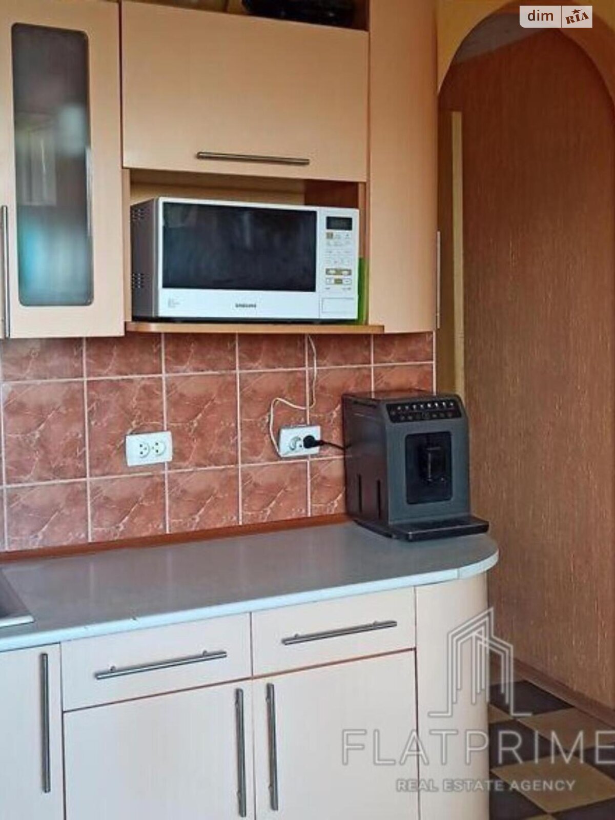 Продажа трехкомнатной квартиры в Киеве, на ул. Князя Романа Мстиславича 18, район Северно-Броварский Масив фото 1 Продажа трехкомнатной квартиры в Киеве, на ул. Князя Романа Мстиславича 18, район Северно-Броварский Масив фото 1