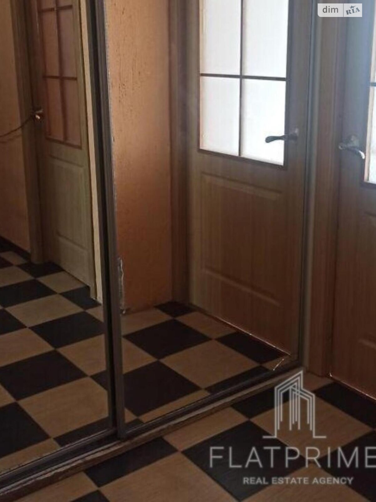 Продажа трехкомнатной квартиры в Киеве, на ул. Князя Романа Мстиславича 18, район Северно-Броварский Масив фото 1 Продажа трехкомнатной квартиры в Киеве, на ул. Князя Романа Мстиславича 18, район Северно-Броварский Масив фото 1