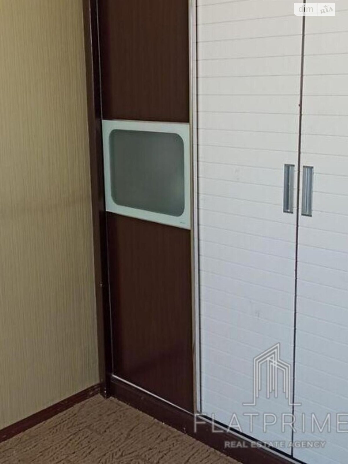 Продажа трехкомнатной квартиры в Киеве, на ул. Князя Романа Мстиславича 18, район Северно-Броварский Масив фото 1 Продажа трехкомнатной квартиры в Киеве, на ул. Князя Романа Мстиславича 18, район Северно-Броварский Масив фото 1