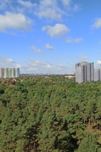 Продажа трехкомнатной квартиры в Киеве, на ул. Князя Романа Мстиславича 18, район Северно-Броварский Масив фото 2