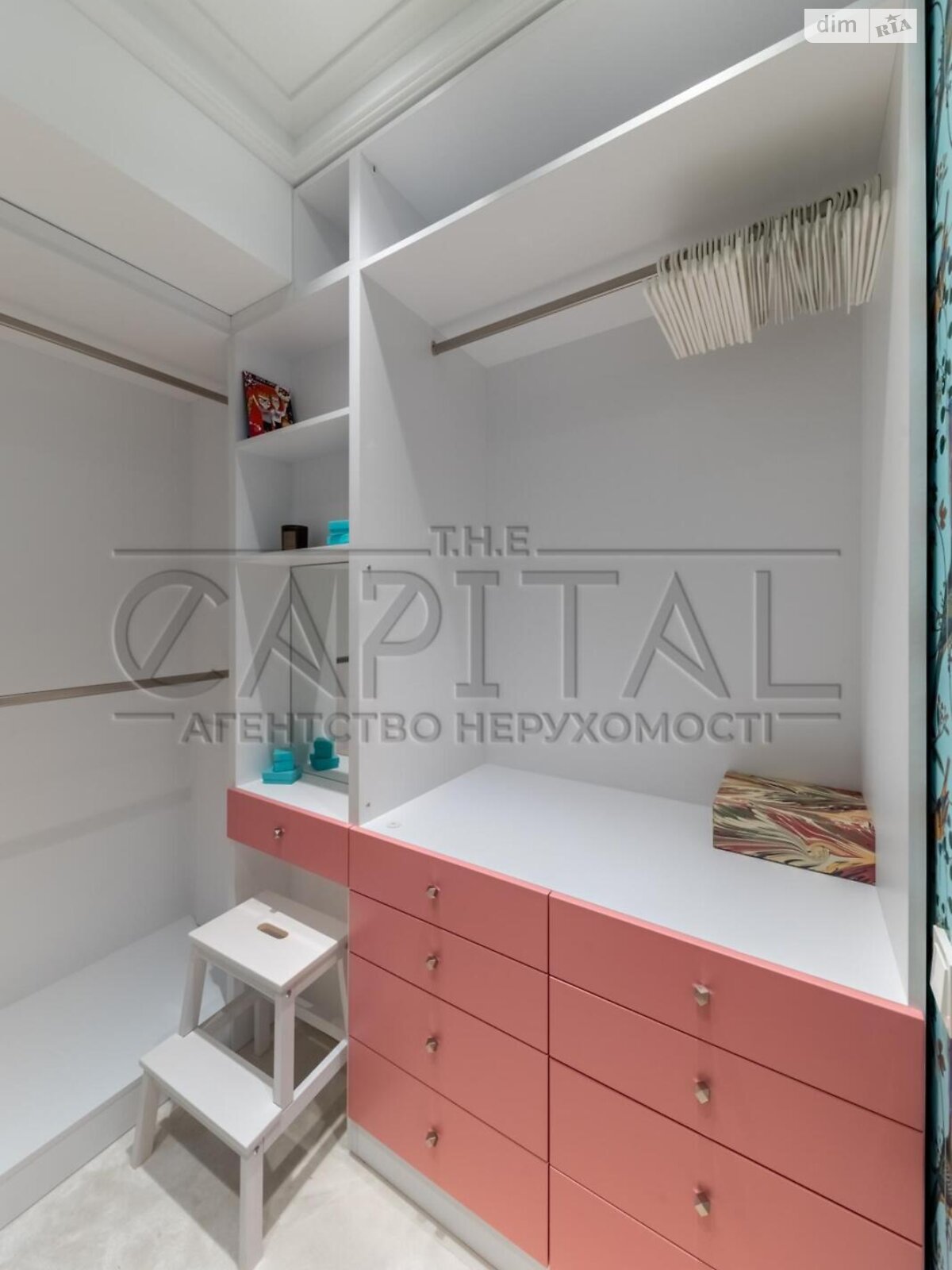 Продаж чотирикімнатної квартири в Києві, на вул. Князя Романа Мстиславича 28А, район Північно-Броварський Масив фото 1