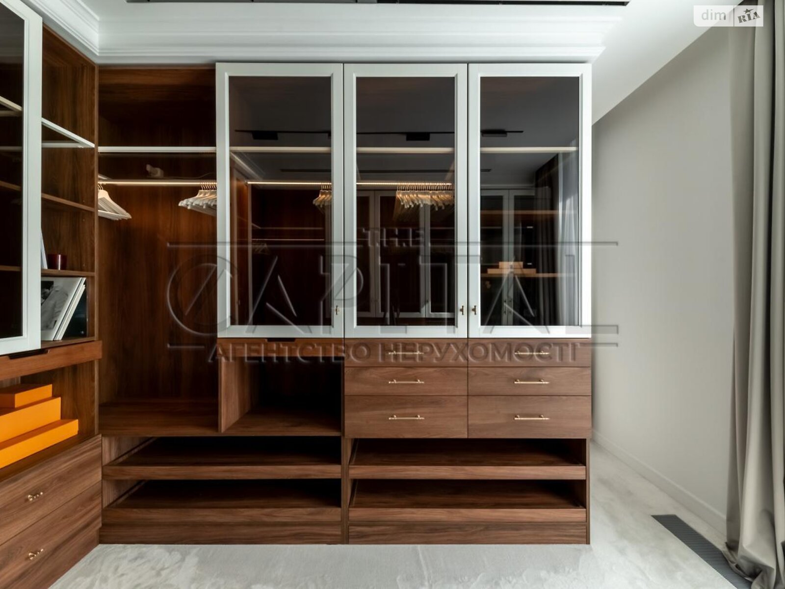 Продаж чотирикімнатної квартири в Києві, на вул. Князя Романа Мстиславича 28А, район Північно-Броварський Масив фото 1