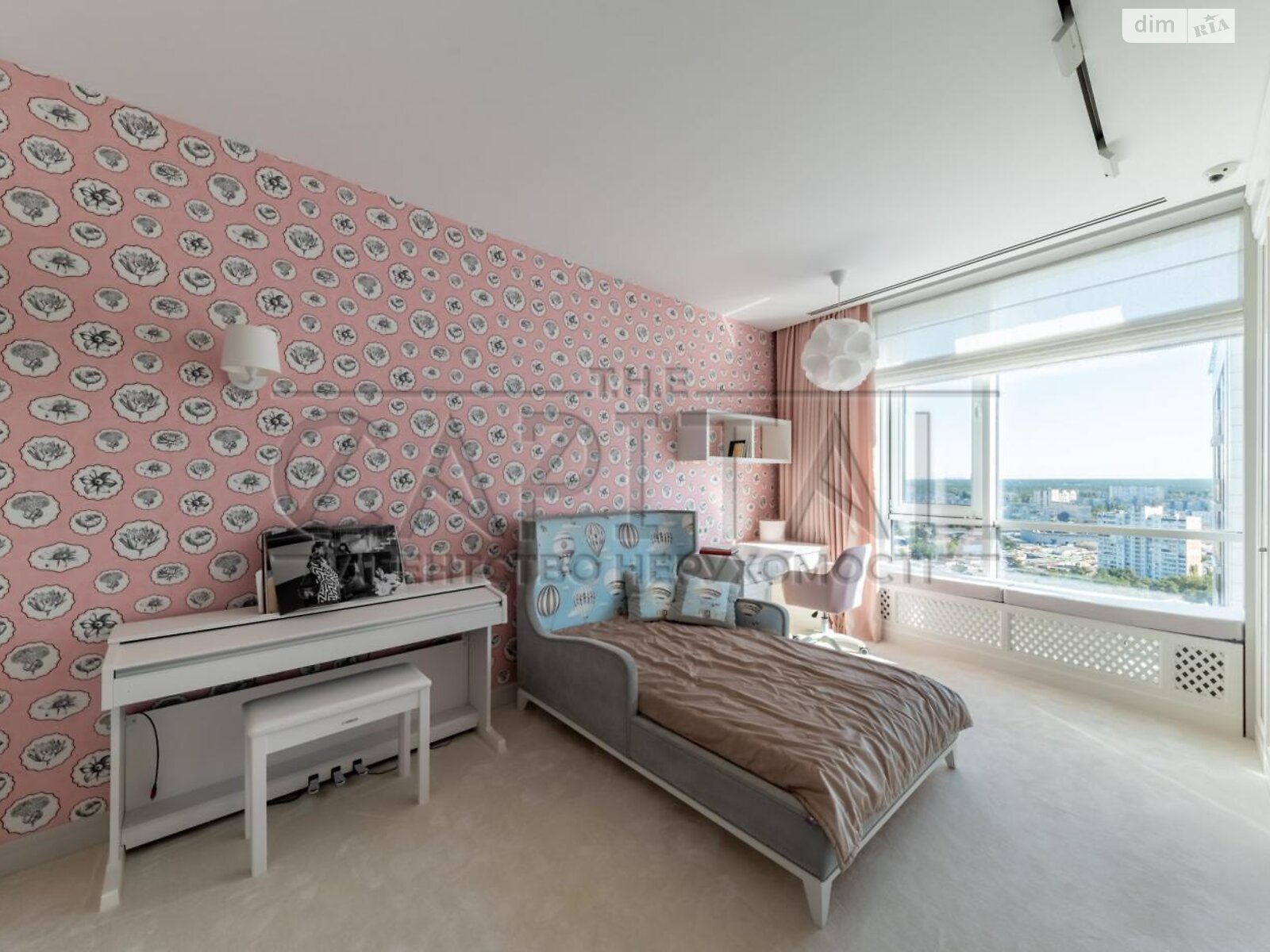 Продаж чотирикімнатної квартири в Києві, на вул. Князя Романа Мстиславича 28А, район Північно-Броварський Масив фото 1