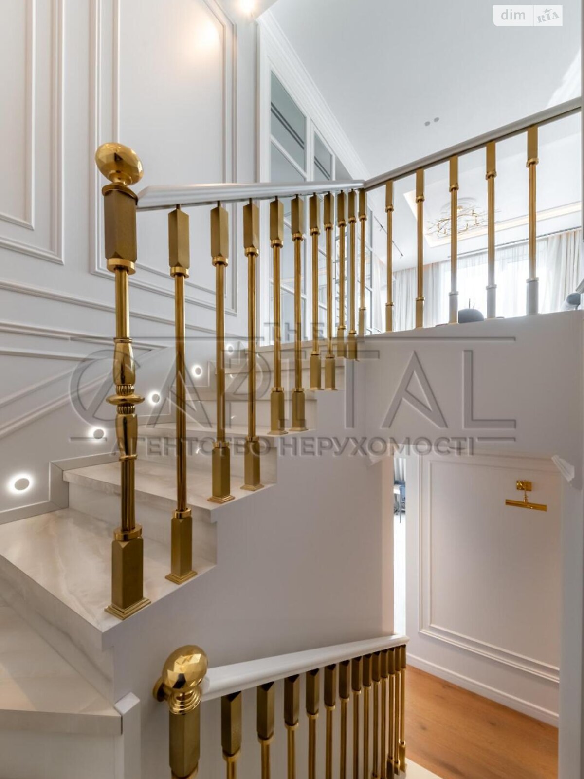 Продаж чотирикімнатної квартири в Києві, на вул. Князя Романа Мстиславича 28А, район Північно-Броварський Масив фото 1