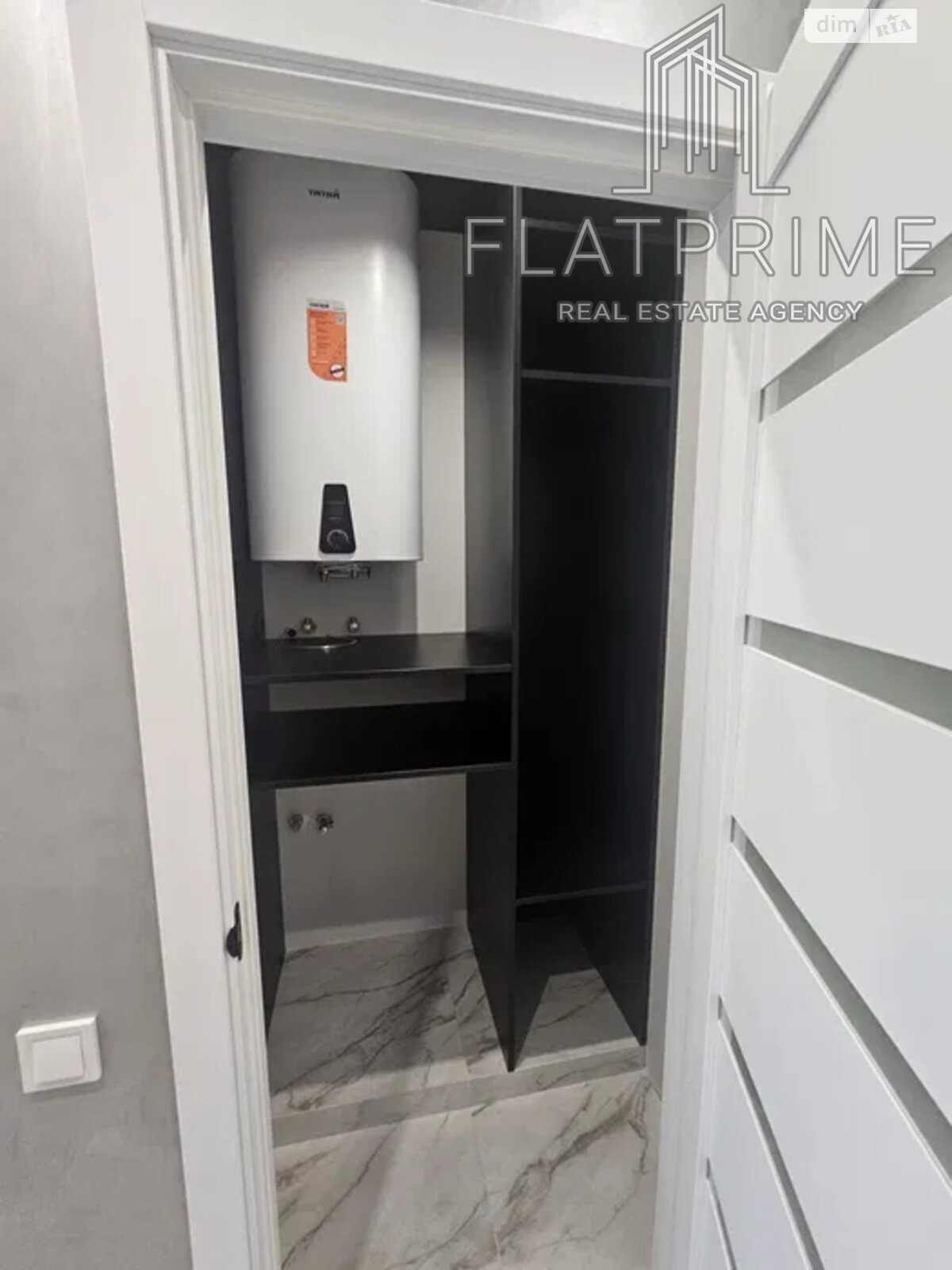 Продаж однокімнатної квартири в Києві, на вул. Князя Романа Мстиславича, район Північно-Броварський Масив фото 1 Продаж однокімнатної квартири в Києві, на вул. Князя Романа Мстиславича, район Північно-Броварський Масив фото 1