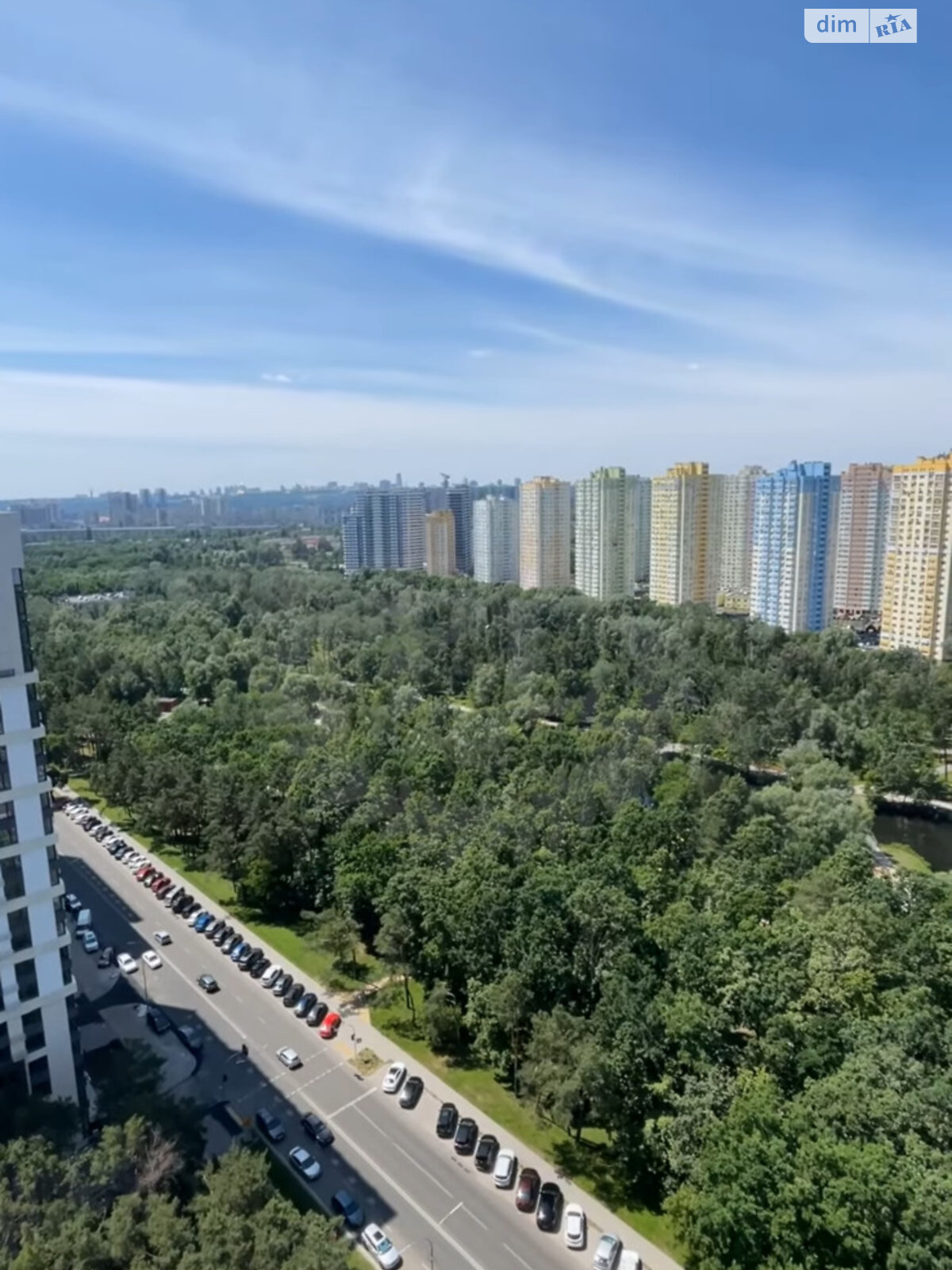 Продаж трикімнатної квартири в Києві, на вул. Князя Романа Мстиславича 28, район Північно-Броварський Масив фото 1