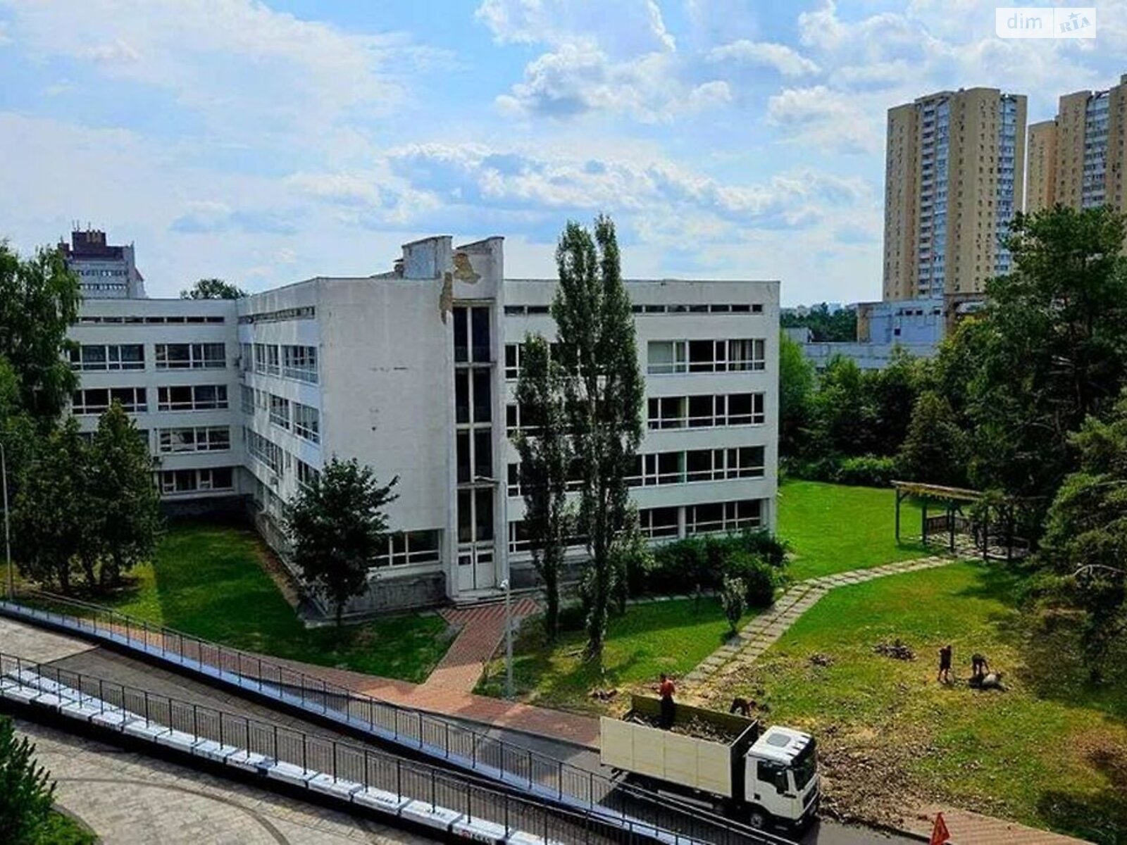 Продаж однокімнатної квартири в Києві, на вул. Князя Романа Мстиславича 26, кв. 42, район Північно-Броварський Масив фото 1 Продаж однокімнатної квартири в Києві, на вул. Князя Романа Мстиславича 26, кв. 42, район Північно-Броварський Масив фото 1