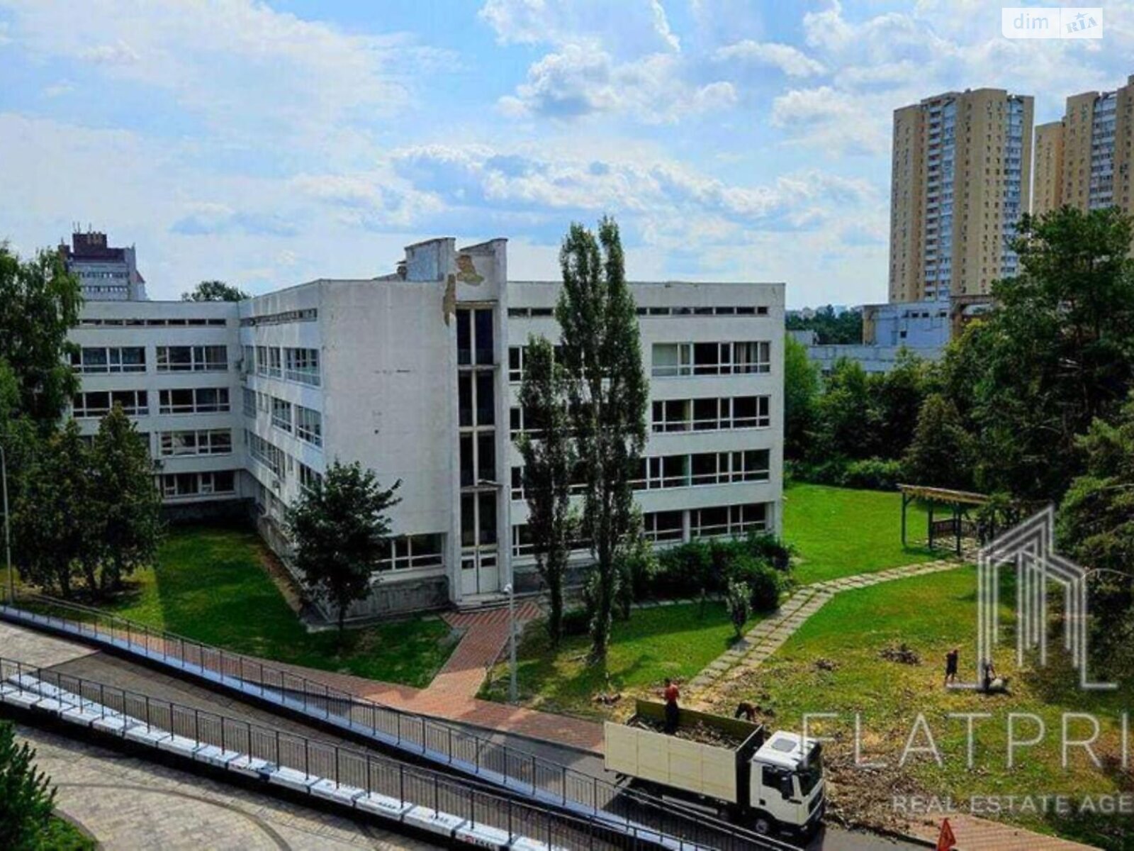 Продаж однокімнатної квартири в Києві, на вул. Князя Романа Мстиславича 22, район Північно-Броварський Масив фото 1 Продаж однокімнатної квартири в Києві, на вул. Князя Романа Мстиславича 22, район Північно-Броварський Масив фото 1