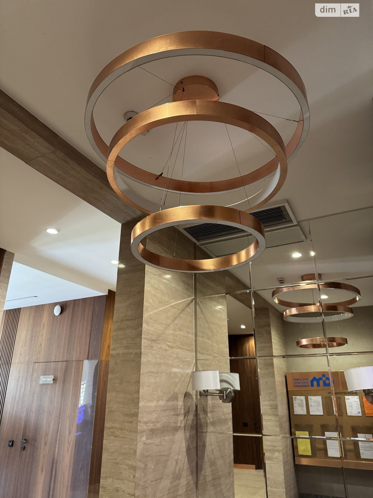 Продажа четырехкомнатной квартиры в Киеве, на ул. Князя Романа Мстиславича 28Б, район Северно-Броварский Масив фото 1 Продажа четырехкомнатной квартиры в Киеве, на ул. Князя Романа Мстиславича 28Б, район Северно-Броварский Масив фото 1