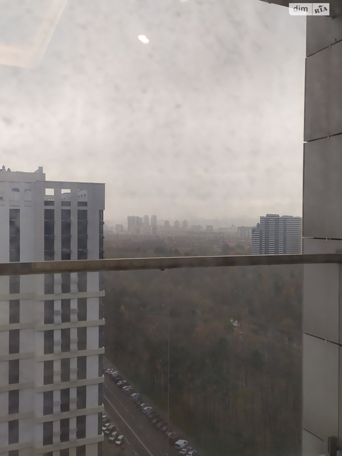 Продажа трехкомнатной квартиры в Киеве, на ул. Князя Романа Мстиславича 28, район Северно-Броварский Масив фото 1