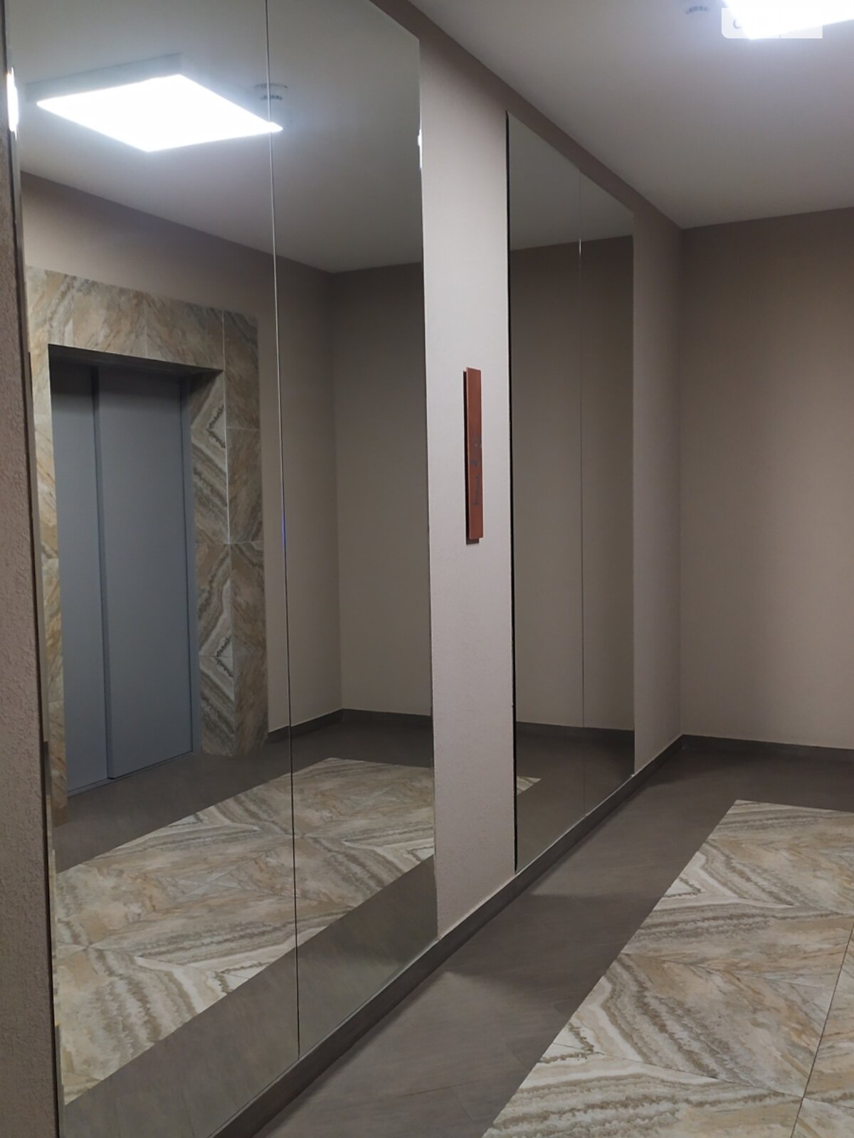 Продажа трехкомнатной квартиры в Киеве, на ул. Князя Романа Мстиславича 28, район Северно-Броварский Масив фото 1