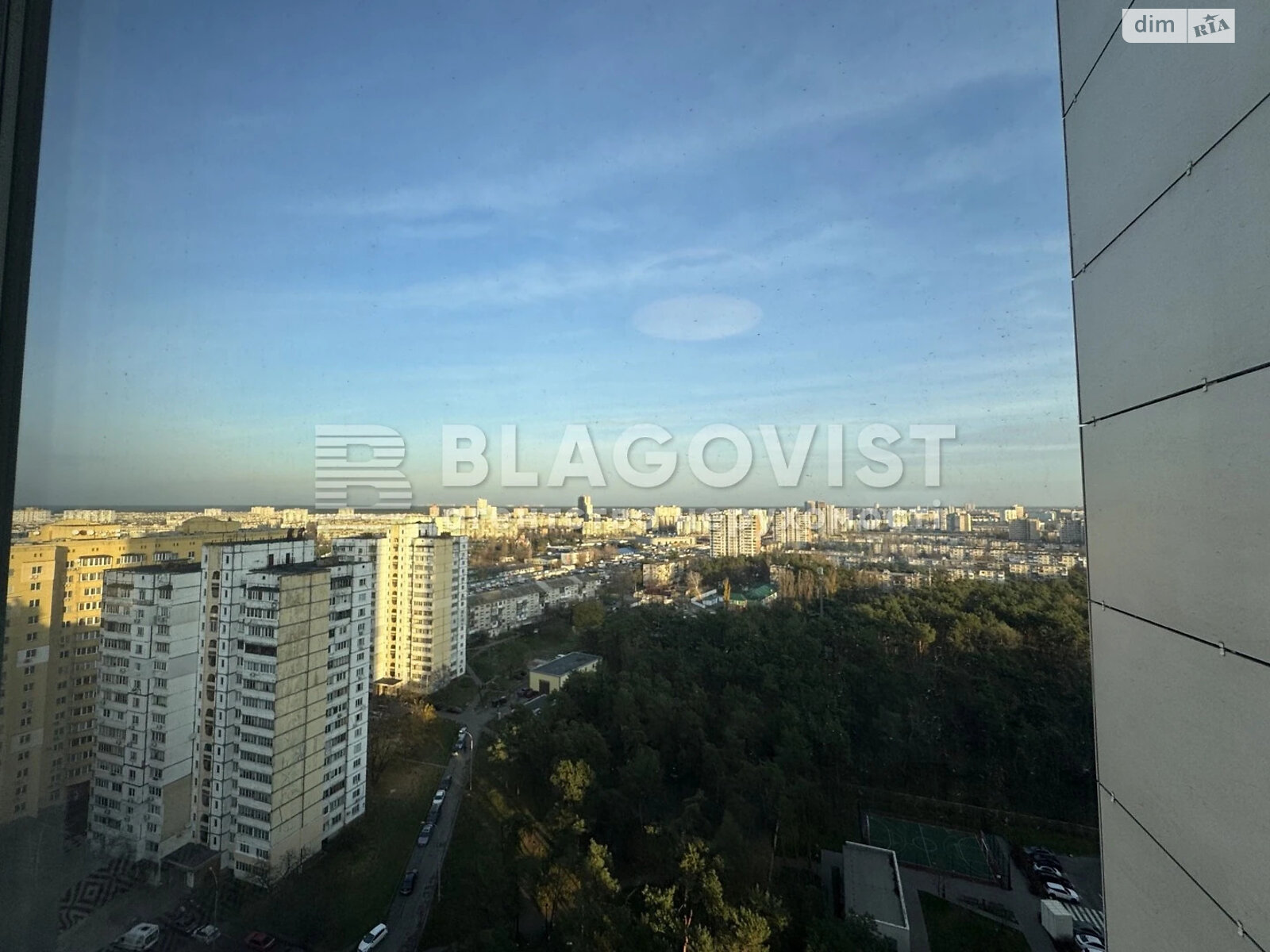 Продаж однокімнатної квартири в Києві, на вул. Князя Романа Мстиславича 28, район Північно-Броварський Масив фото 1