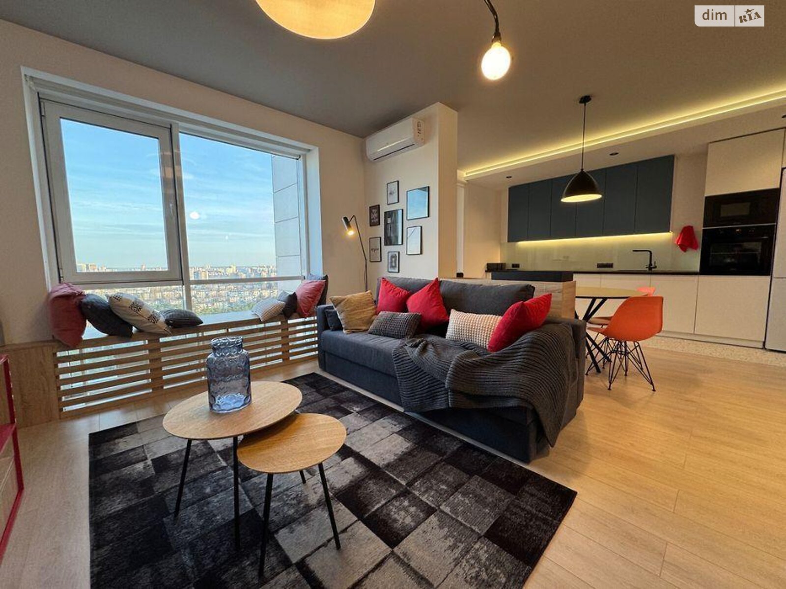 Продажа однокомнатной квартиры в Киеве, на ул. Князя Романа Мстиславича 28Б, район Северно-Броварский Масив фото 1 Продажа однокомнатной квартиры в Киеве, на ул. Князя Романа Мстиславича 28Б, район Северно-Броварский Масив фото 1