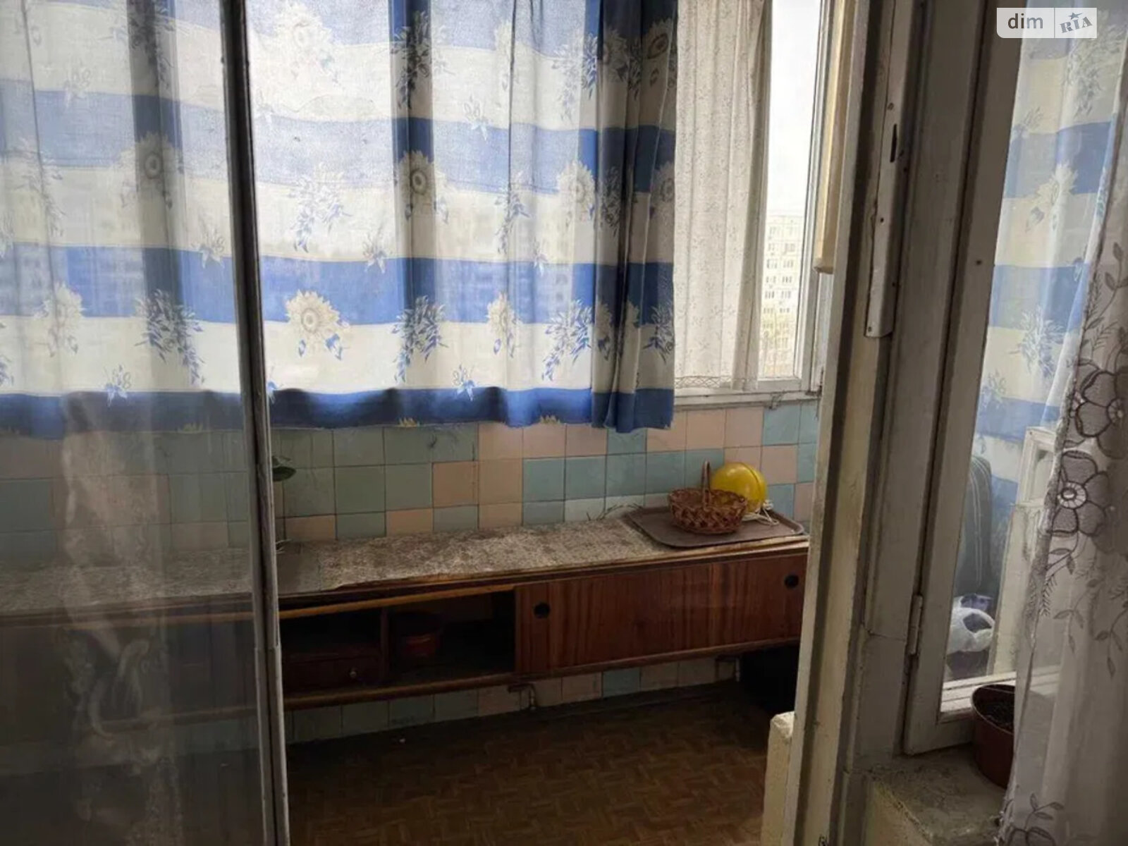 Продажа трехкомнатной квартиры в Киеве, на ул. Миропольская 3, район Северно-Броварский Масив фото 1 Продажа трехкомнатной квартиры в Киеве, на ул. Миропольская 3, район Северно-Броварский Масив фото 1