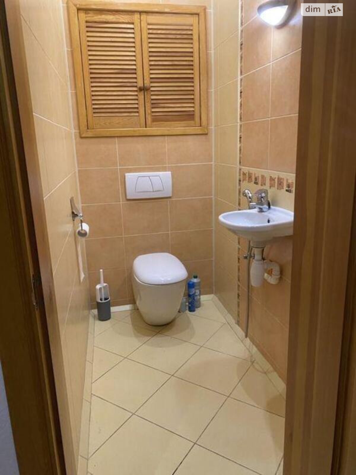 Продаж двокімнатної квартири в Києві, на вул. Миропільська 39, район Північно-Броварський Масив фото 1 Продаж двокімнатної квартири в Києві, на вул. Миропільська 39, район Північно-Броварський Масив фото 1