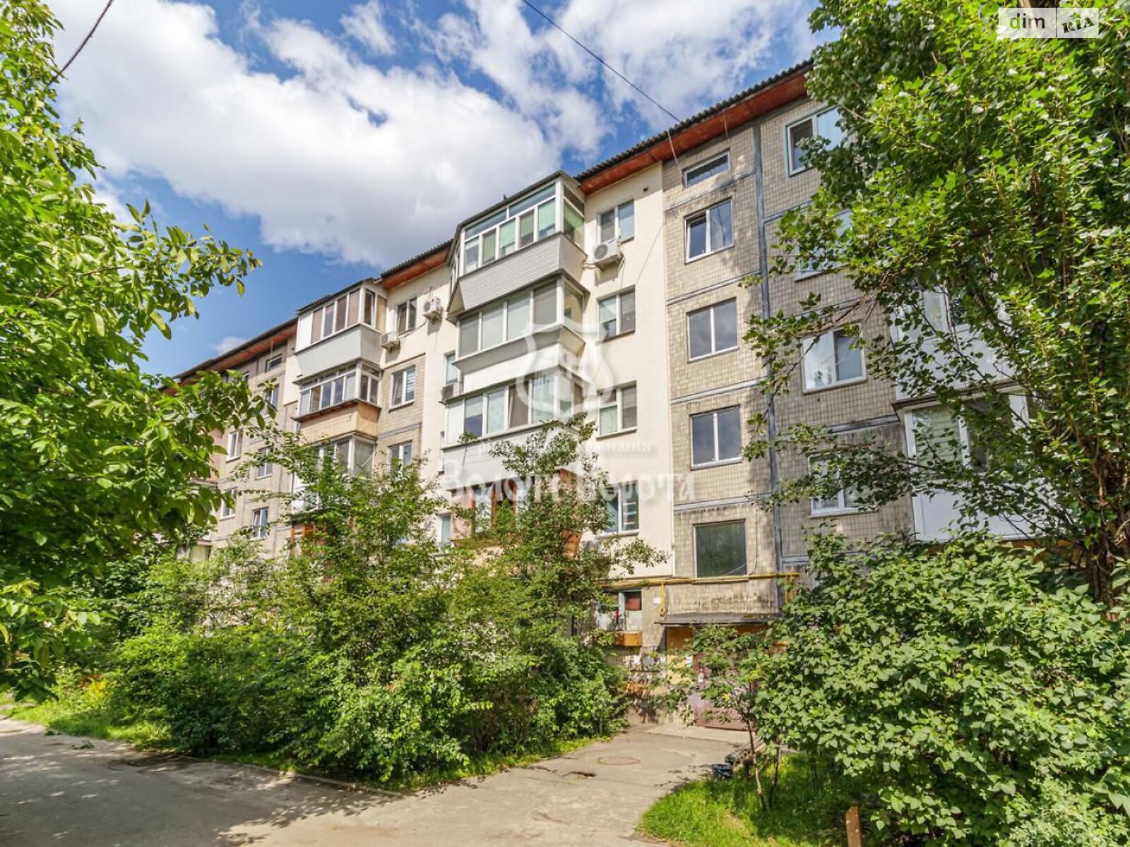 Продажа двухкомнатной квартиры в Киеве, на ул. Мрии 15В, район Шевченковский фото 1 Продажа двухкомнатной квартиры в Киеве, на ул. Мрии 15В, район Шевченковский фото 1