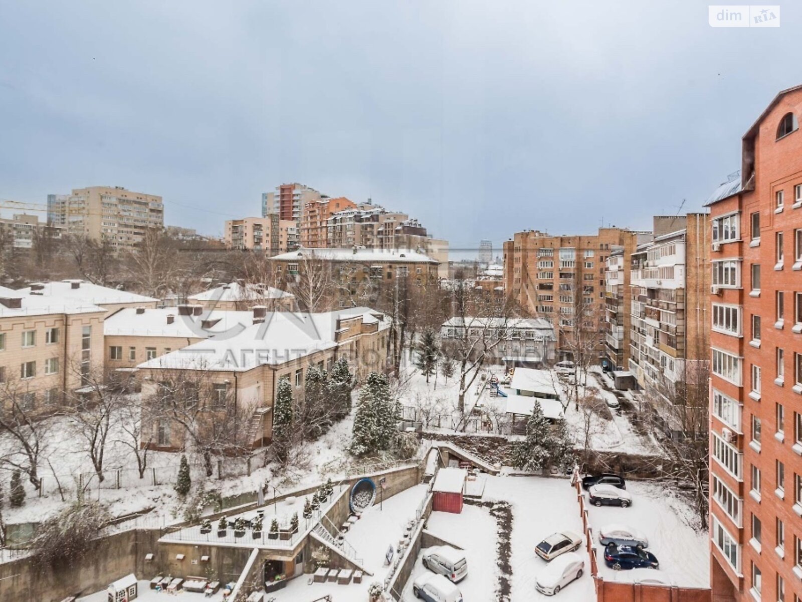 Продаж вісьмикімнатної квартири в Києві, на вул. Тургенєва (Троєщина) 52-58, район Шевченківський фото 1 Продаж вісьмикімнатної квартири в Києві, на вул. Тургенєва (Троєщина) 52-58, район Шевченківський фото 1