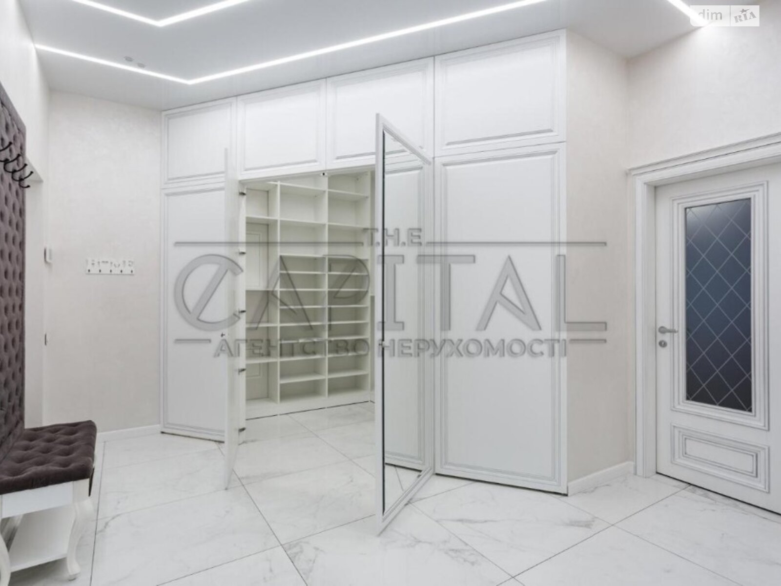 Продаж трикімнатної квартири в Києві, на вул. Олександра Кониського 22А, район Шевченківський фото 1 Продаж трикімнатної квартири в Києві, на вул. Олександра Кониського 22А, район Шевченківський фото 1