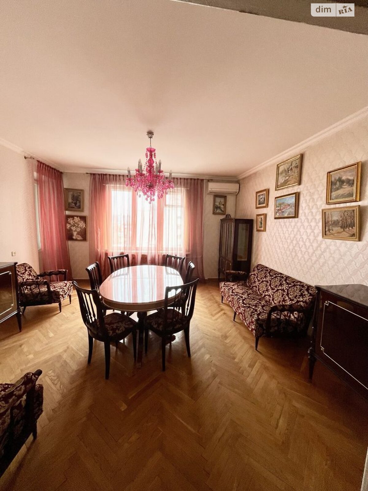 Продажа трехкомнатной квартиры в Киеве, на ул. Александра Конисского 29-33, район Шевченковский фото 1