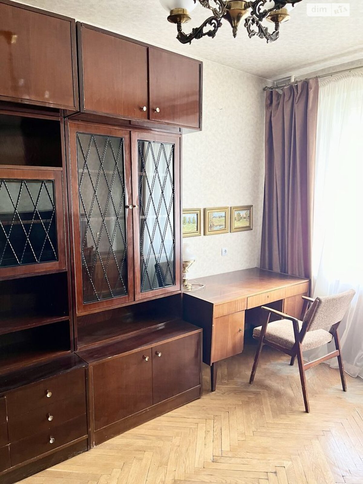 Продажа трехкомнатной квартиры в Киеве, на ул. Александра Конисского 29-33, район Шевченковский фото 1