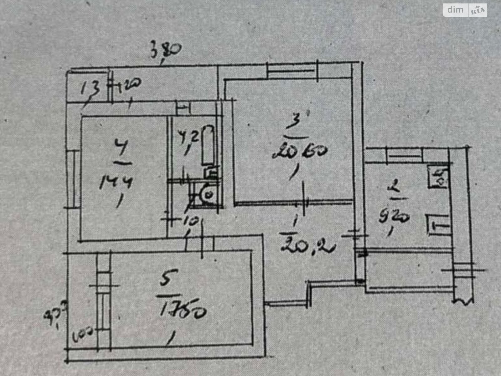 Продажа трехкомнатной квартиры в Киеве, на ул. Александра Конисского 29-33, район Шевченковский фото 1