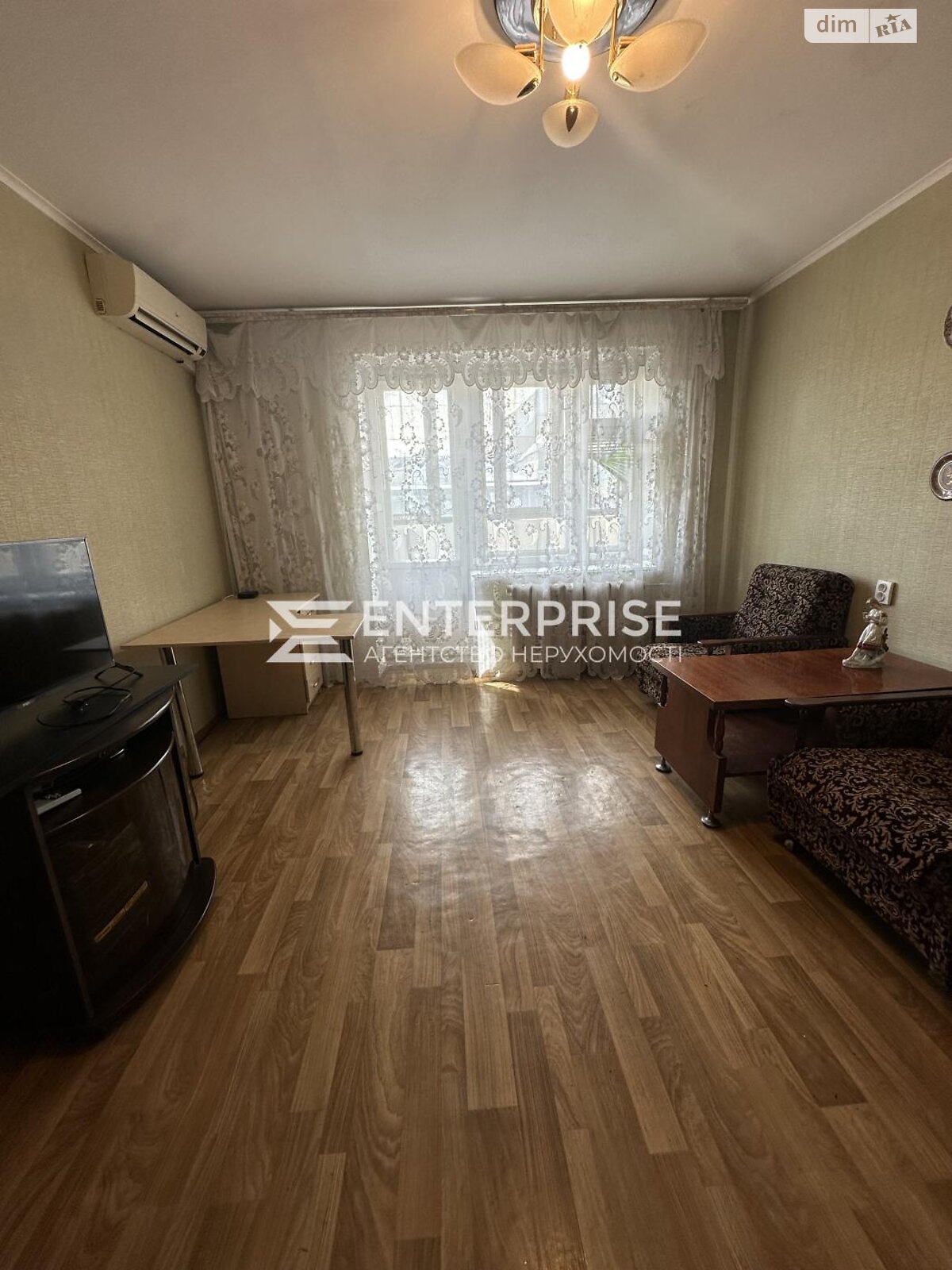 Продажа трехкомнатной квартиры в Киеве, на ул. Сечевых Стрельцов 32/38, район Шевченковский фото 1 Продажа трехкомнатной квартиры в Киеве, на ул. Сечевых Стрельцов 32/38, район Шевченковский фото 1