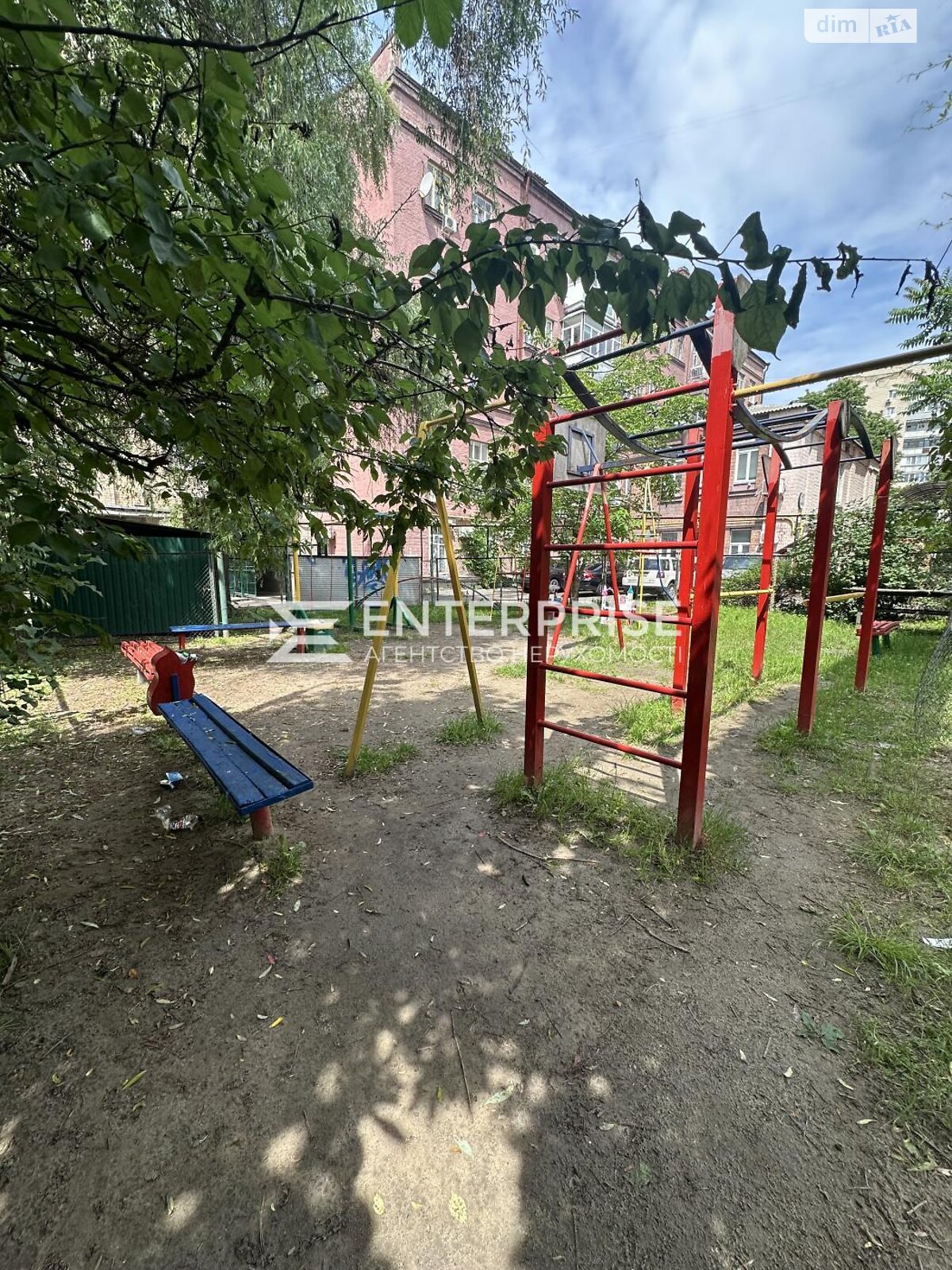 Продажа трехкомнатной квартиры в Киеве, на ул. Сечевых Стрельцов 32/38, район Шевченковский фото 1 Продажа трехкомнатной квартиры в Киеве, на ул. Сечевых Стрельцов 32/38, район Шевченковский фото 1