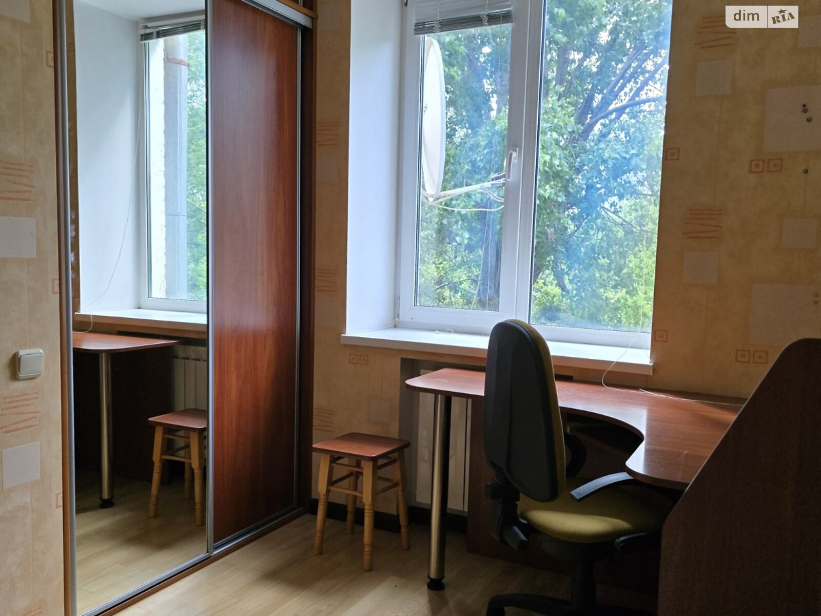 Продажа трехкомнатной квартиры в Киеве, на пер. Артиллерийский 13, район Шевченковский фото 1 Продажа трехкомнатной квартиры в Киеве, на пер. Артиллерийский 13, район Шевченковский фото 1