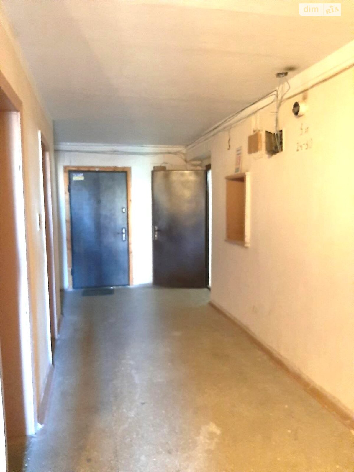 Продаж трикімнатної квартири в Києві, на пров. Бехтерєвський 10, кв. 29, район Шевченківський фото 1 Продаж трикімнатної квартири в Києві, на пров. Бехтерєвський 10, кв. 29, район Шевченківський фото 1