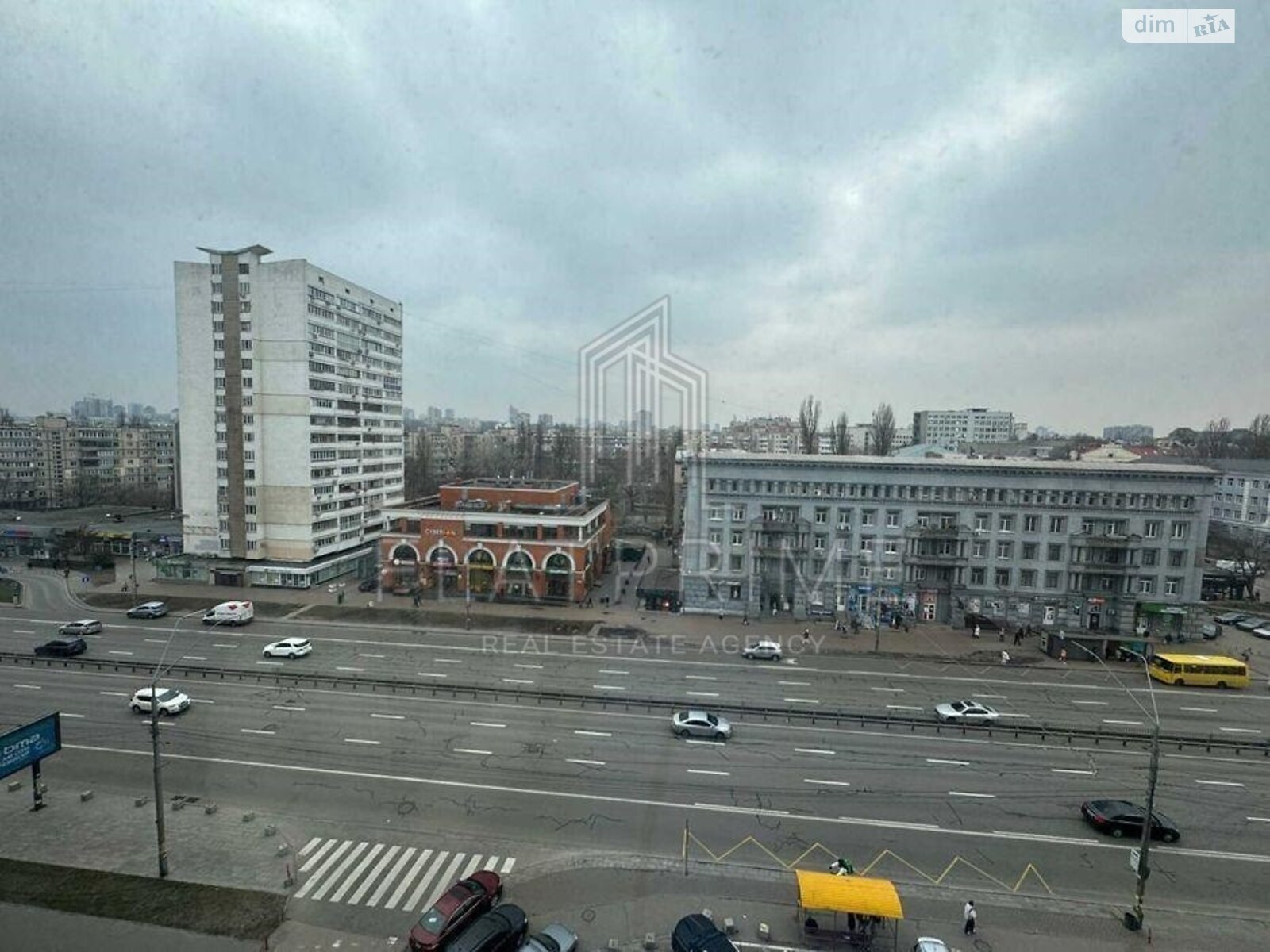Продаж трикімнатної квартири в Києві, на просп. Берестейський 26А, район Шевченківський фото 1