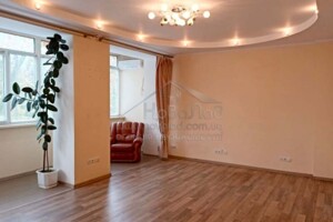 Продажа четырехкомнатной квартиры в Киеве, на просп. Берестейский 30, район Шевченковский фото 2