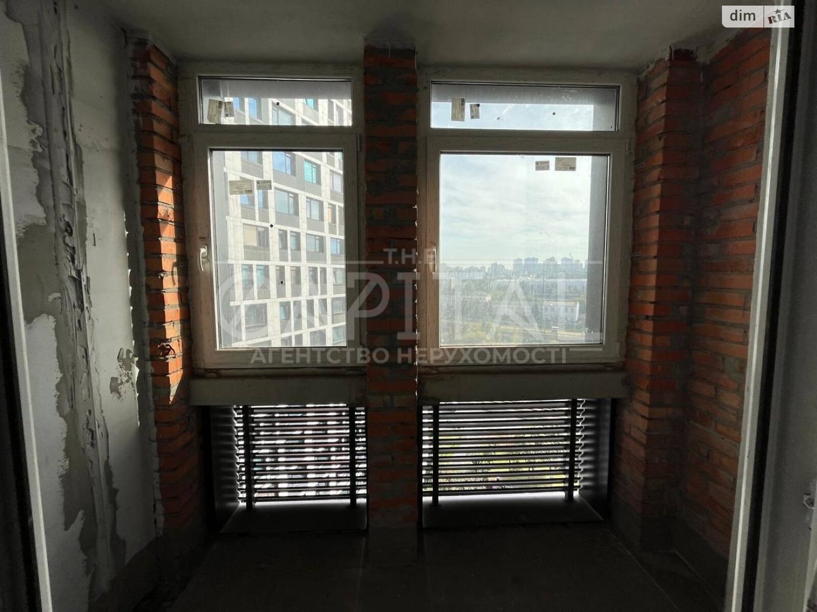 Продажа трехкомнатной квартиры в Киеве, на просп. Берестейский 11 корпус 1, район Шевченковский фото 1 Продажа трехкомнатной квартиры в Киеве, на просп. Берестейский 11 корпус 1, район Шевченковский фото 1