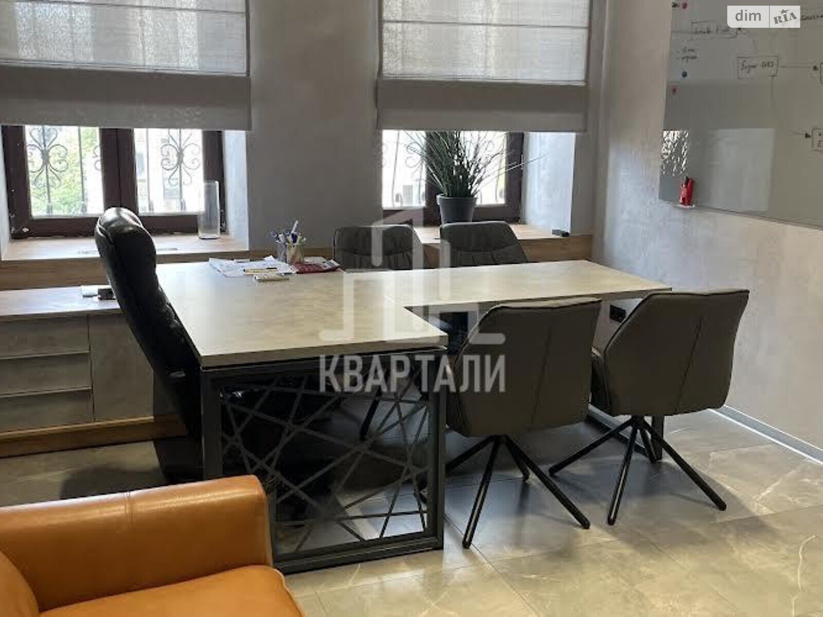 Продажа шестикомнатной квартиры в Киеве, на ул. Бульварно-Кудрявская 51, район Шевченковский фото 1